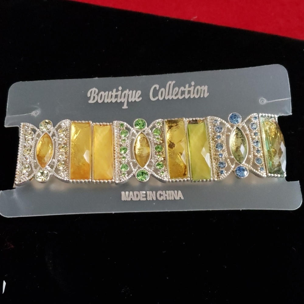 Bracelet